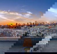 Oaks Melbourne South Yarra Suites - Northern Rivers Accommodation