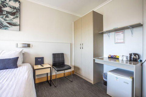 Nightcap At Carlyle Hotel - Northern Rivers Accommodation 7