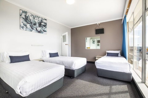 Nightcap At Carlyle Hotel - Northern Rivers Accommodation 4