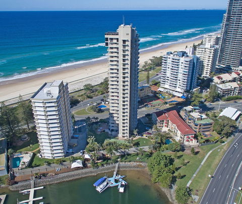 Capricorn One - Northern Rivers Accommodation 0