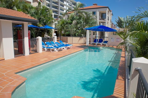 Chevron Palms Holiday Apartments - Northern Rivers Accommodation 1