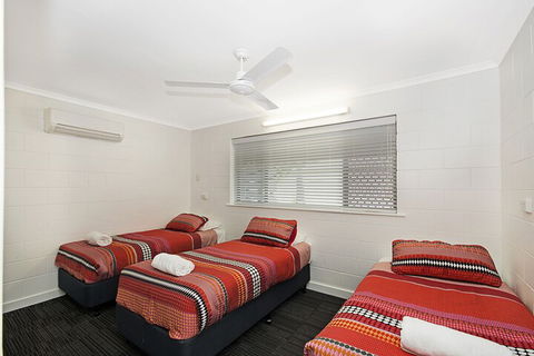 Townsville Holiday Apartments - Northern Rivers Accommodation 7
