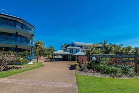 Rosslyn Bay Resort - Northern Rivers Accommodation 0
