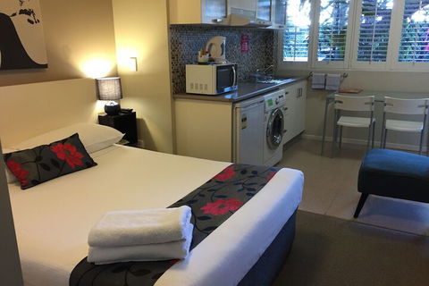 Brisbane Street Studios - Northern Rivers Accommodation 3