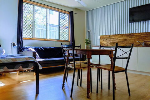 Woolshed Eco Lodge - Northern Rivers Accommodation 4