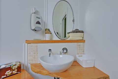 Mt Lyell Anchorage - Northern Rivers Accommodation 7