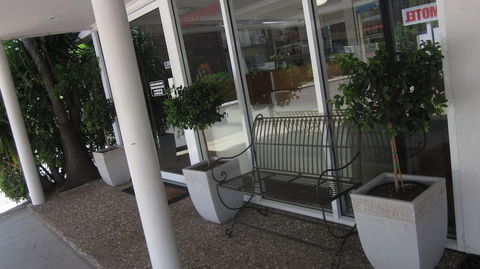 The Cosmopolitan Motel And Serviced Apartments - Northern Rivers Accommodation 1