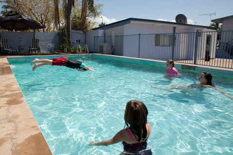 Strand Motel - Northern Rivers Accommodation 1