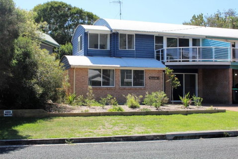 At WAVERIDER 2 - Northern Rivers Accommodation 5