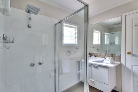 Freycinet Sanctuary At Oyster Bay - Northern Rivers Accommodation 6