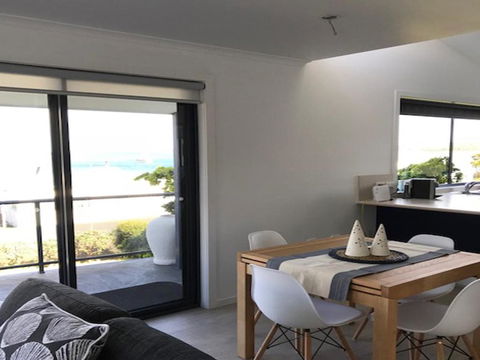 Rock Lobster - Northern Rivers Accommodation 6