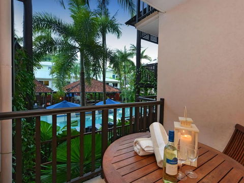 Poolside Studio - Northern Rivers Accommodation 6