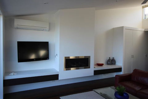 Seaview Lorne - Northern Rivers Accommodation 7