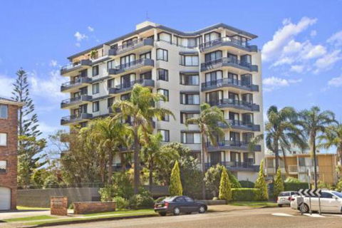 Sundial 602 8 10 Hollingworth Street - Northern Rivers Accommodation 0