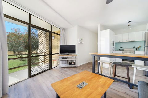 Flynns Beach Apartments 4 41 Pacific Drive - Northern Rivers Accommodation 6