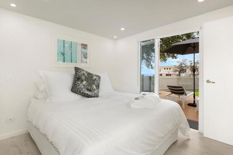 The Beach House North Wollongong - Northern Rivers Accommodation 4