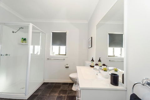 Bircoo Cottage Beach & Golf Getaway - Northern Rivers Accommodation 2