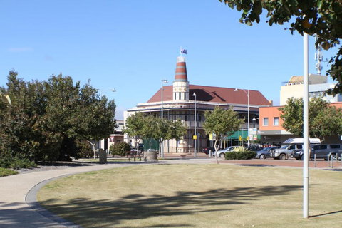 Geraldton Holiday Unit With Free Netflix - Northern Rivers Accommodation 1