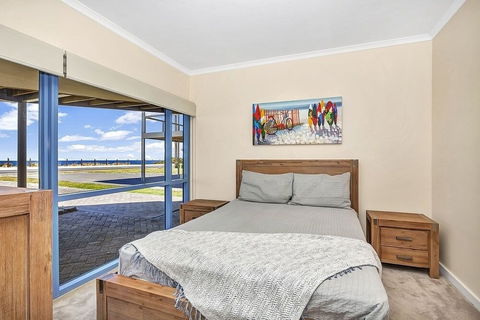 Sail Away - Northern Rivers Accommodation 6