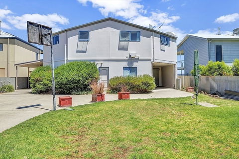 Sail Away - Northern Rivers Accommodation 0