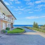 Toowoon Bay Beachside Unit Unit 4 - Northern Rivers Accommodation 0