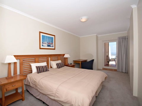 Messines Street Breakwater Apartment 104 - Northern Rivers Accommodation 3