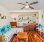 Pacifica 2 Opposite the beach at Brooms Head - Northern Rivers Accommodation