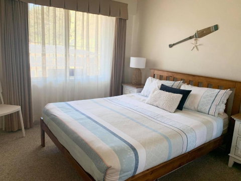 6 SHOAL TOWERS 11 SHOAL BAY RD STUNNING WATER VIEWS & PERFECT LOCATION - Northern Rivers Accommodation 6