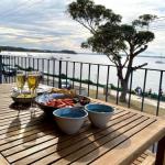 6 SHOAL TOWERS 11 SHOAL BAY RD STUNNING WATER VIEWS & PERFECT LOCATION - Northern Rivers Accommodation 0