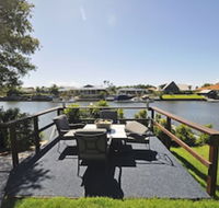Bribie Island Canal Holiday Destination - Northern Rivers Accommodation