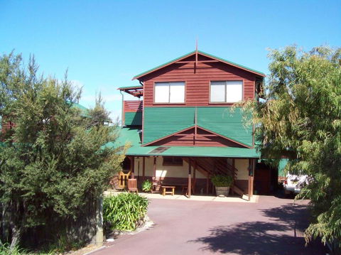 Eagles Nest Ocean Lookout - Northern Rivers Accommodation 6