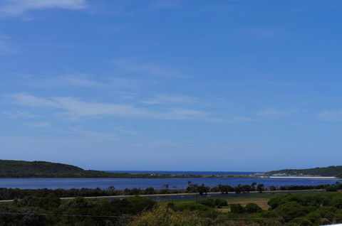 Eagles Nest Ocean Lookout - Northern Rivers Accommodation 1
