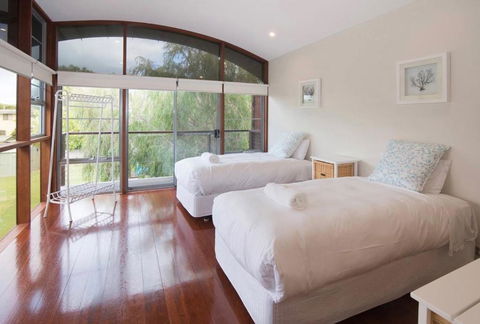 Paradise In Dunsborough - Northern Rivers Accommodation 1