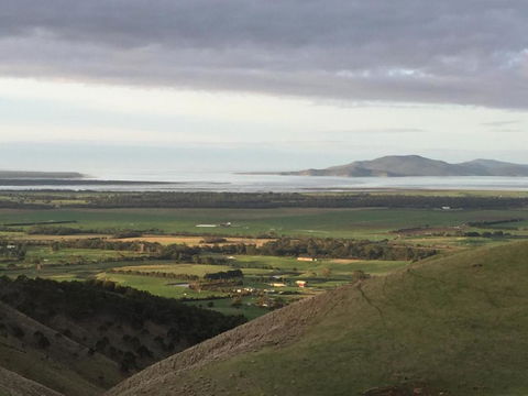 One Tree Hill - Northern Rivers Accommodation 2