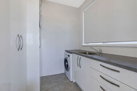 Blue Pacific 8 - Northern Rivers Accommodation 7