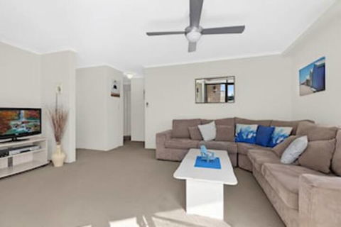 Golden Sands Apartment 10 - Northern Rivers Accommodation 0