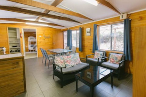 Wonboyn Cabins & Caravan Park - Northern Rivers Accommodation 0