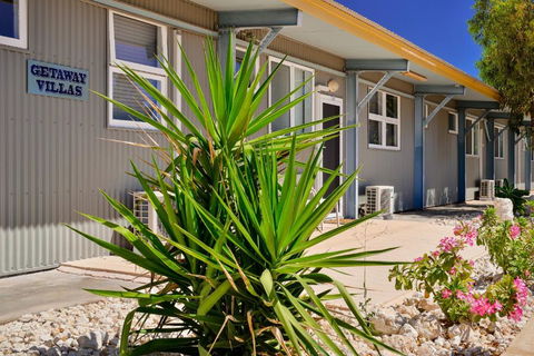 Getaway Villas Unit 38 4 1 Bedroom Self Contained Accommodation - Northern Rivers Accommodation 5