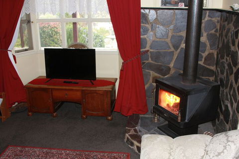 Ayers Burra - Northern Rivers Accommodation 3