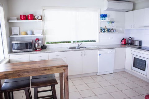 Beach Haven - Northern Rivers Accommodation 7