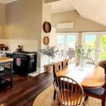 Galway - Northern Rivers Accommodation 0
