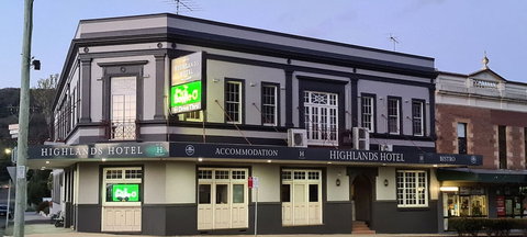Highlands Hotel - Northern Rivers Accommodation 0