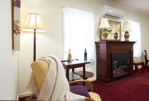 Grand Central Hotel - Northern Rivers Accommodation 3