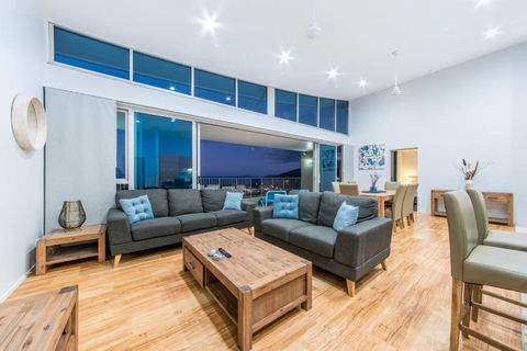 Coral View At Azure Sea - Northern Rivers Accommodation 2