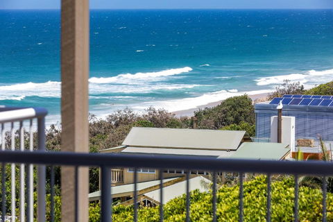 Wake Up To Ocean Views In Stylish Comfort - Northern Rivers Accommodation 6