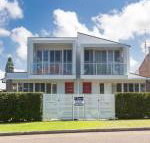 7 Judith Street Stunning duplex with ducted air - Northern Rivers Accommodation