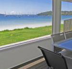 Casa Martins 219 Foreshore Drive Absolute Waterfront House - Northern Rivers Accommodation