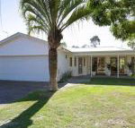Bonito 26 Bonito Street pet friendly housewith aircon - Northern Rivers Accommodation