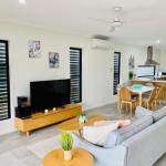 AIRLIE BEACH Delight. Hop Skip Jump To Everything - Northern Rivers Accommodation 0