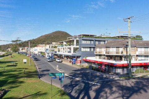 2 Fleetwood 63 Shoal Bay Road Spectacular Views - Northern Rivers Accommodation 6